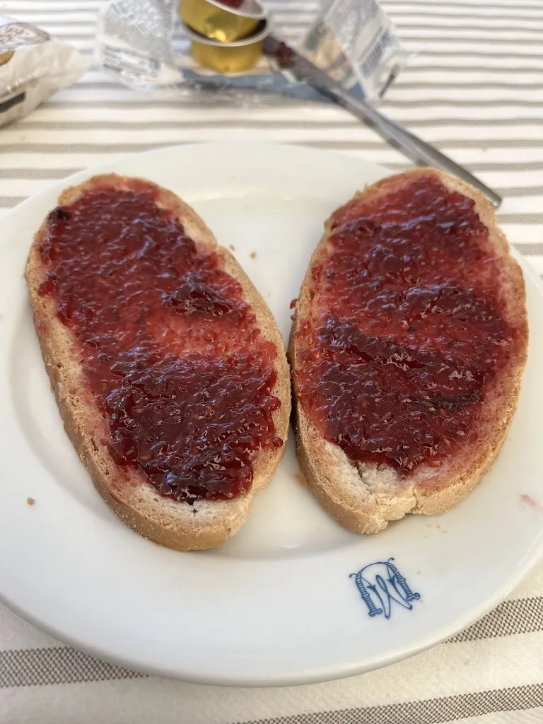 Rochelle Stapp_Hotel Umbria_Attigliano_review