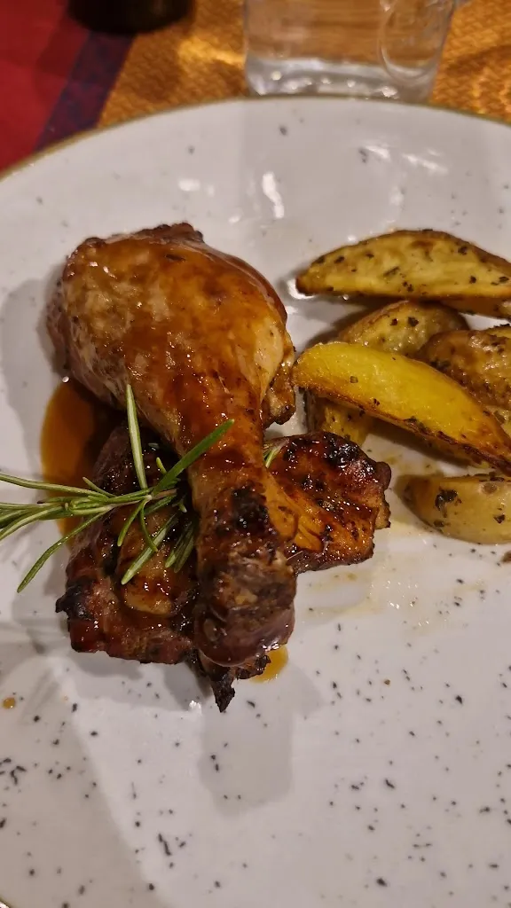 La Vecchia Lira_Volterra_slider_image_2