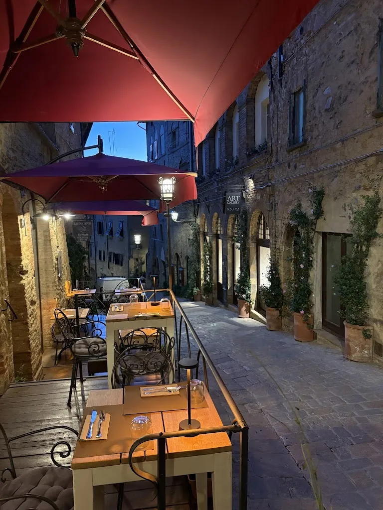 Life Bistrot - Plant Based Restaurant in Tuscany_Volterra_slider_image_3