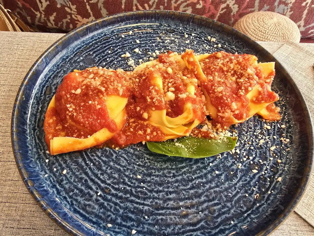 Jakub Poništ_Torre del Porcellino_Volterra_review