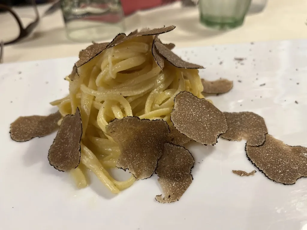 Heike Phelps_Ristorante Da Beppino_Volterra_recensione