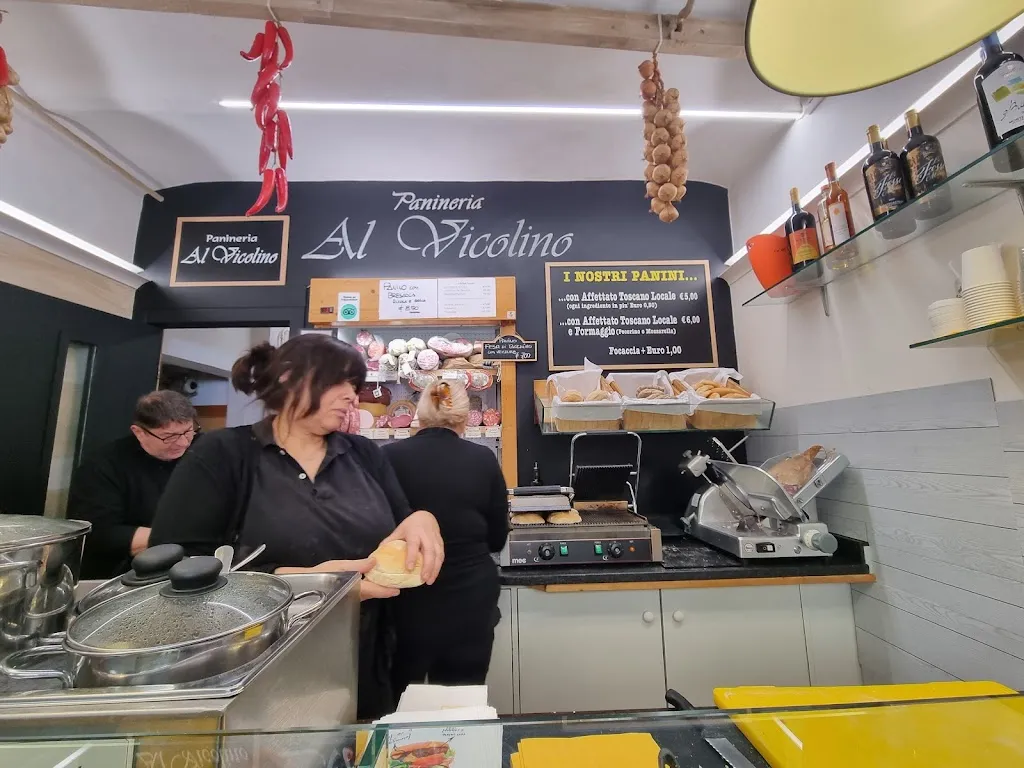 Alex Haas_Al Vicolino_Volterra_review