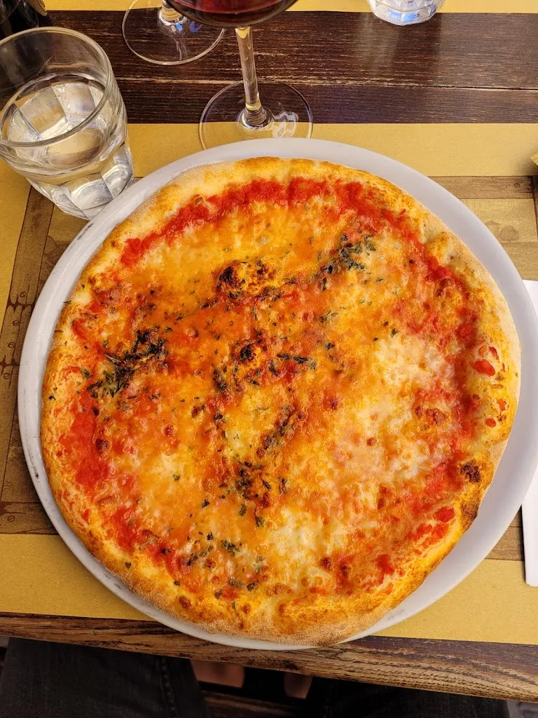 Adrian Peplak_La Mangiatoia_Volterra_review