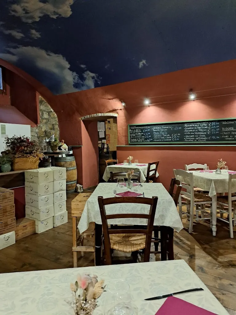 Le Cantine del Palazzo restaurant in Volterra