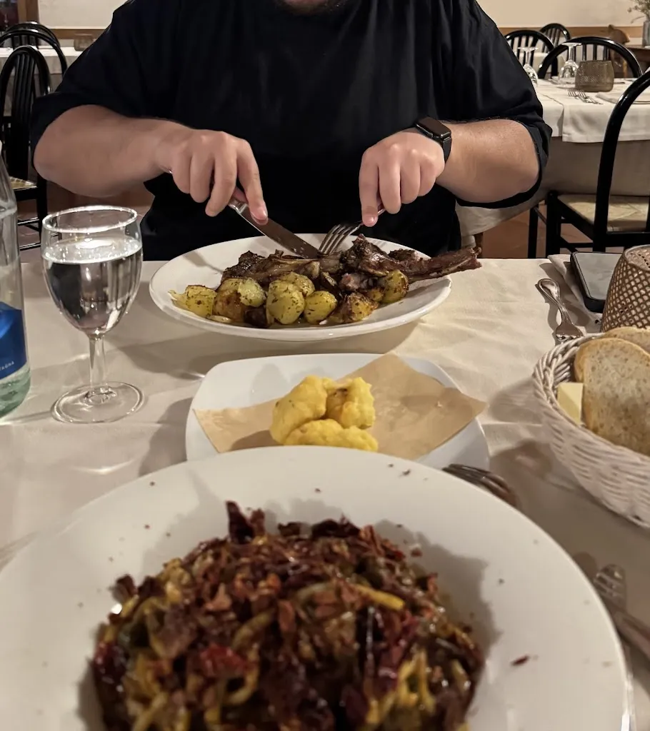 Siti Sulistyani_Hotel Molino D'Era_Volterra_review