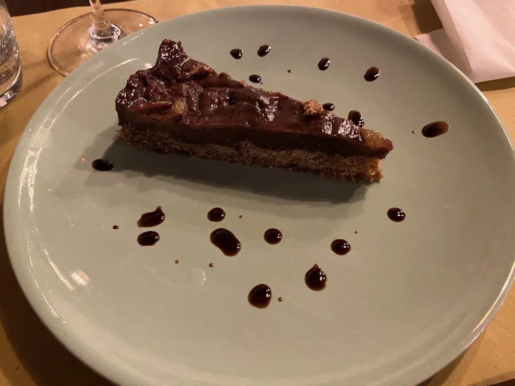 E. A._La Casareccia_Avigliano Umbro_review