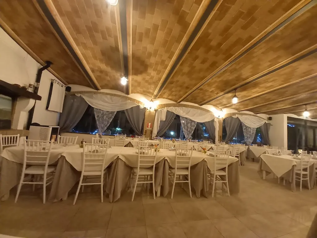 La Taverna_Avigliano Umbro_slider_image_1