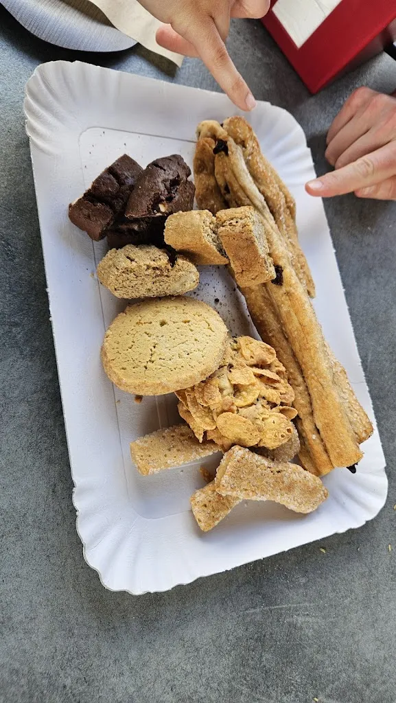 Afraid Tomatoes_LA nostra terra- Pizzeria Panetteria_Baschi_review