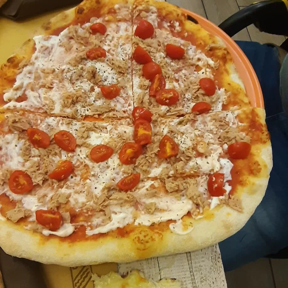 LA nostra terra- Pizzeria Panetteria restaurant in Baschi