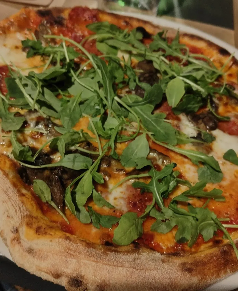 Crazy Pizza restaurant in Neviano