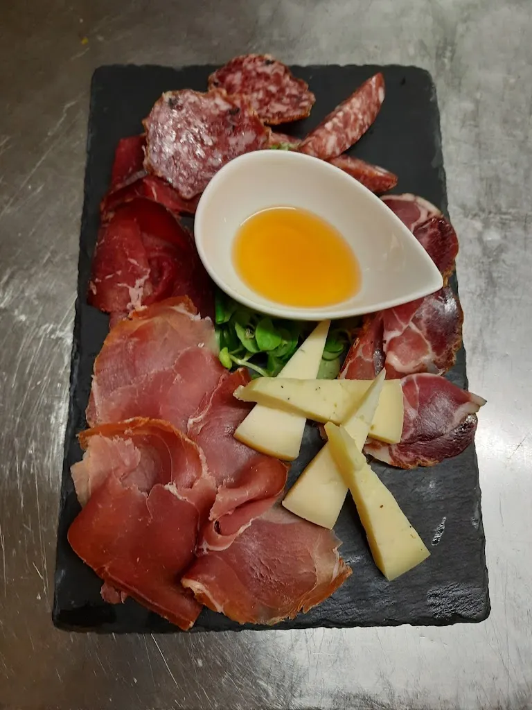 Menu_Taverna del Giullare Restaurant_Bettona_image_1