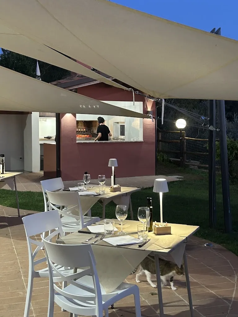 Ristorante Tenuta San Savino delle Rocchette_Calvi dell'Umbria_slider_image_3