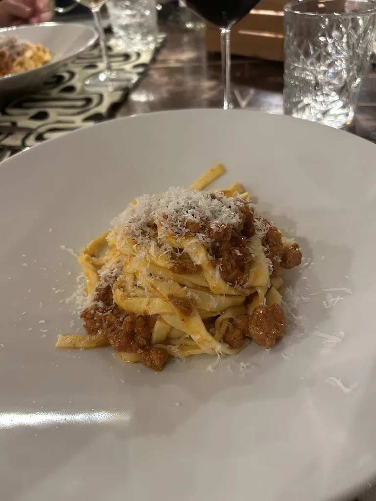 Aidan McGee_Favorita Osteria Emiliana_Bastia umbra_review