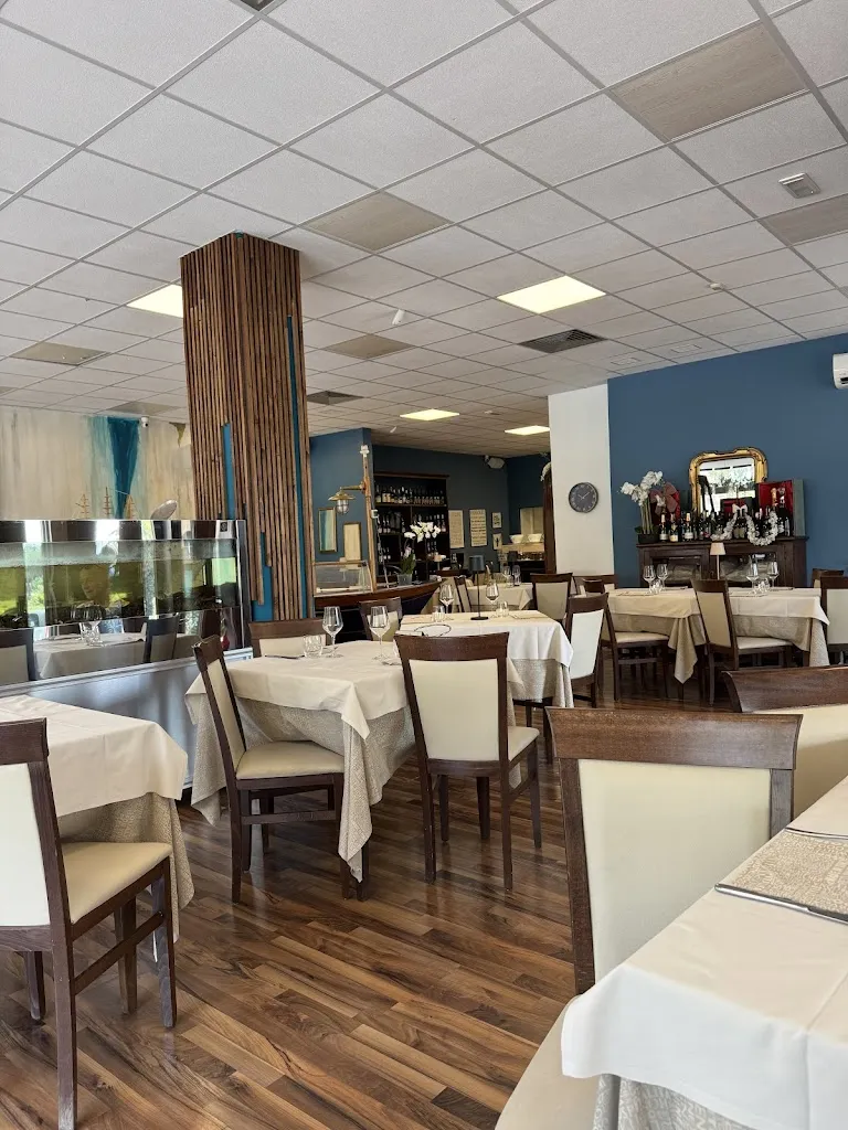 Giovanni Dell'Aversana_Ristorante Regina del Mare_Bastia umbra_review
