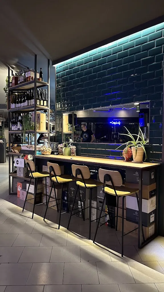 DATE social food Bastia Umbra restaurant in Bastia umbra