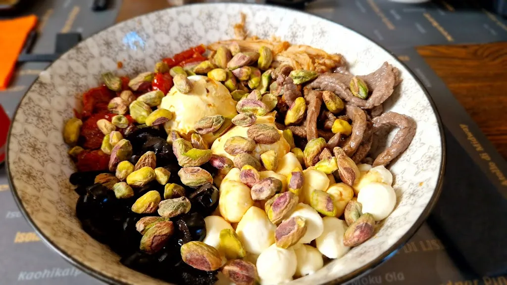 Menu_Makai Hawaii Bastia Umbra_Bastia umbra_image_5