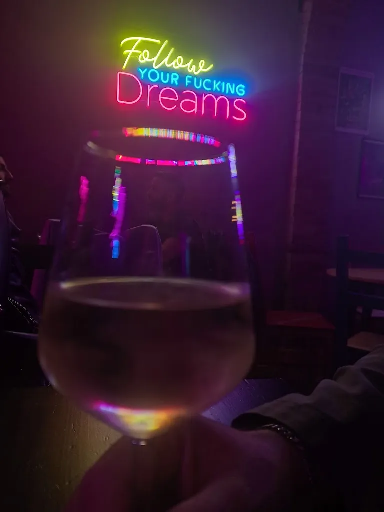 anggines Kipps_Hoppipolla_Bastia umbra_review