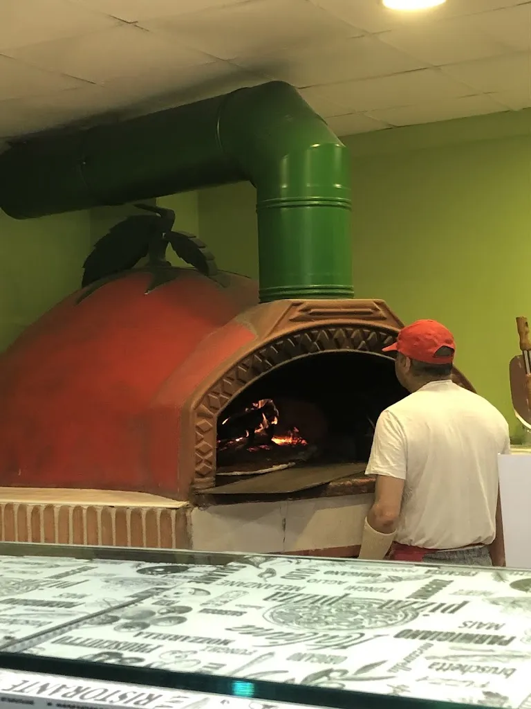 Krzysztof Kozłowski_Pomo-dorino_Bastia umbra_review