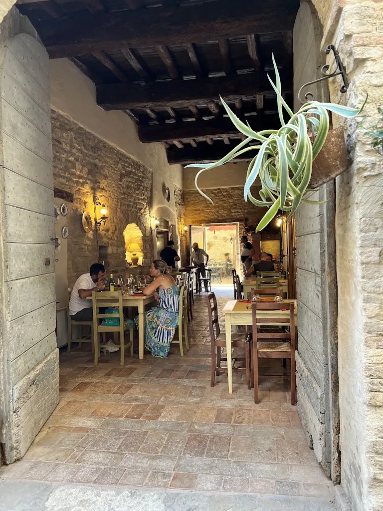 Il Grottino restaurant in Bevagna