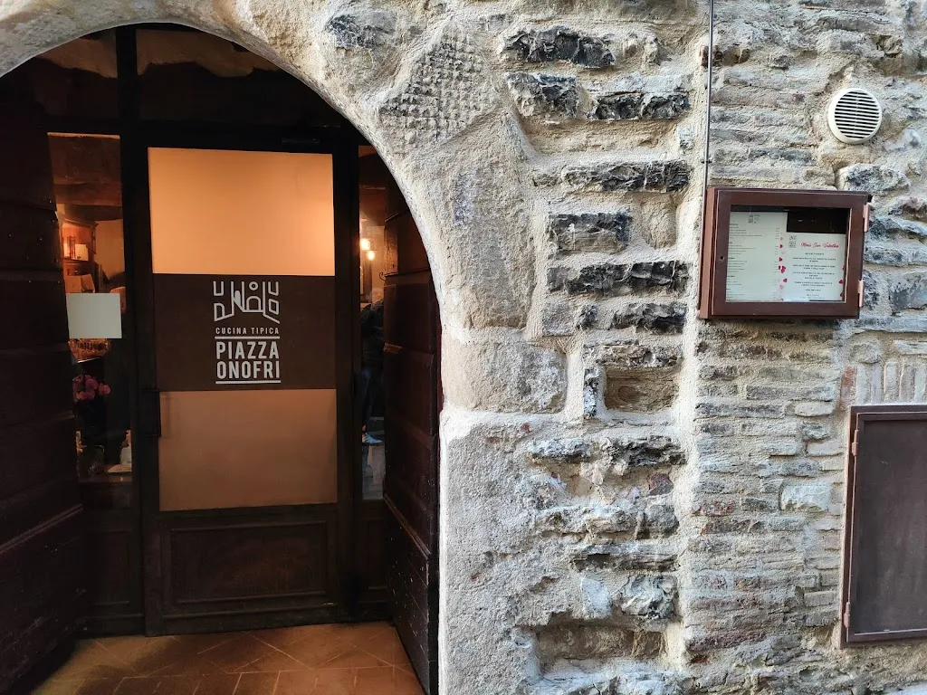 Andrea Azzara'_Ristorante Piazza Onofri_Bevagna_review