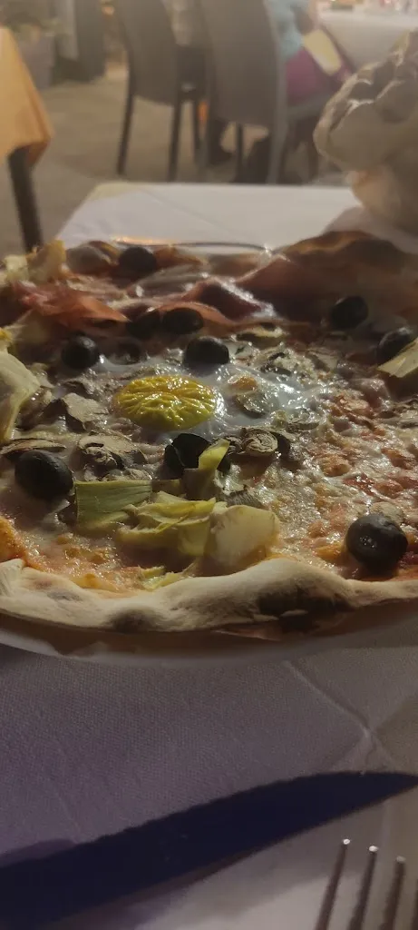 Roland Tang_Pizzeria Ristorante Locanda Di Champeaux_Campello sul Clitunno_recensione