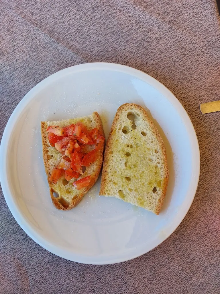 Roberto De Meo_Trattoria Passo d'Acera_Campello sul Clitunno_review