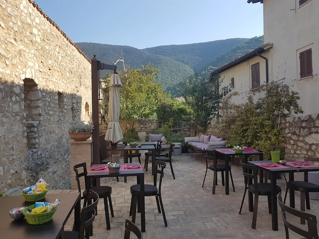 Sapori nel Borgo a Borgo Campello restaurant in Campello sul Clitunno