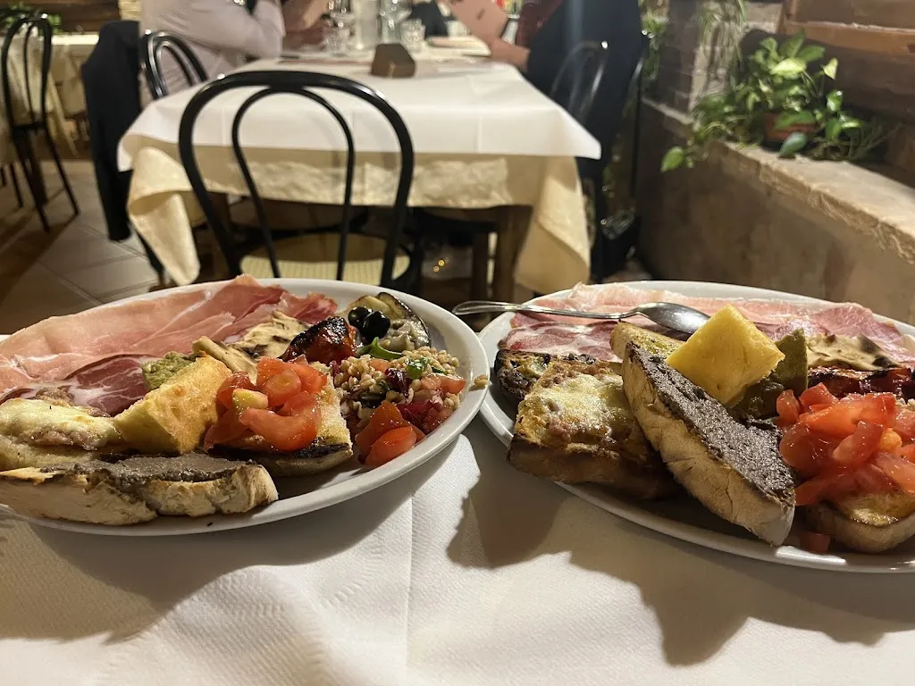 Osteria del Ravale_Campello sul Clitunno_slider_image_3