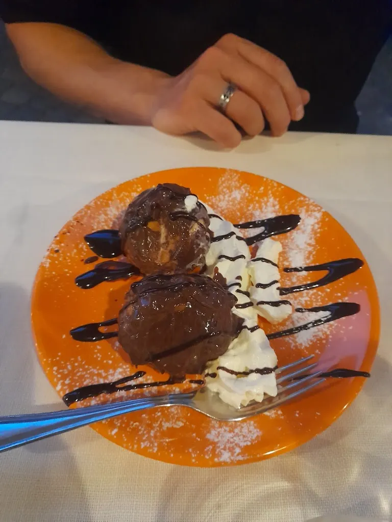 Zskat Zshuzshuki_'l Pignatto_Castel Giorgio_recensione