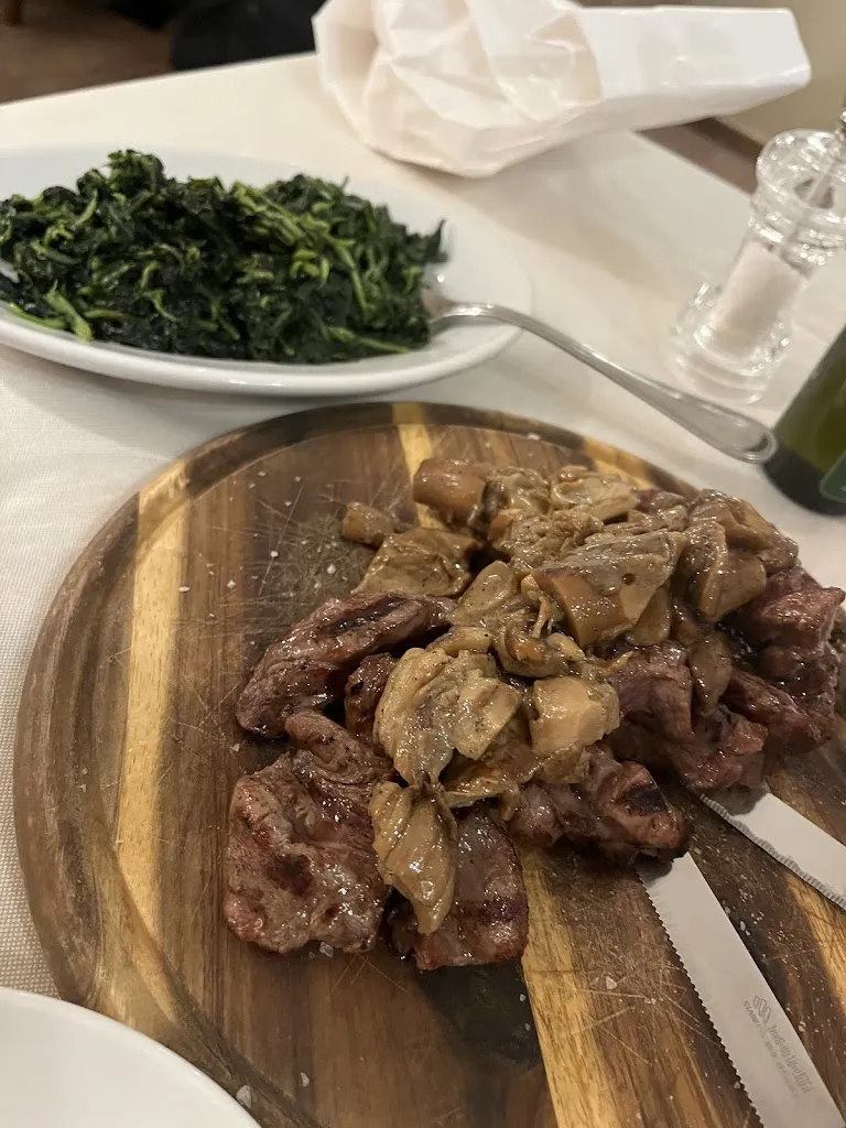 Coral nattel cohen_Retrogusto_Castel Giorgio_review