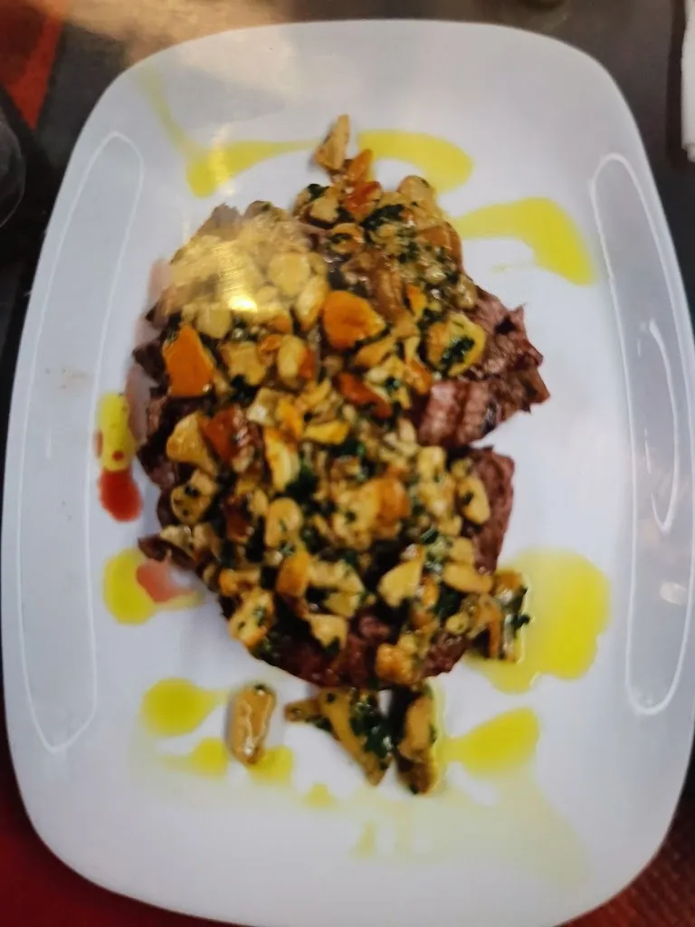 Beppe Lo Baido_Restaurant Pizzeria Pub GANS_Cascia_review