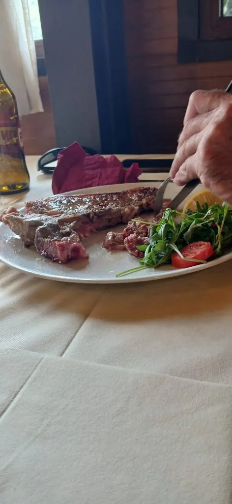 FRANCESCO NATILE_La Lanterna Restaurant Pizzeria_Cascia_review