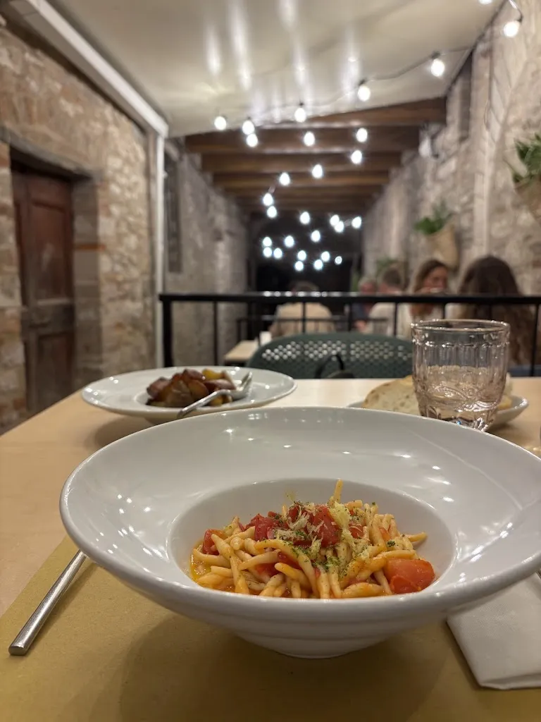 Orto Osteria dalla terra_Cipolleto_slider_image_3