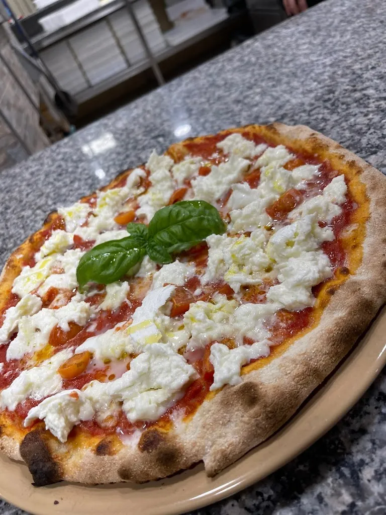 i Maghi della Pizza_Chiugiana-La Commenda_slider_image_2
