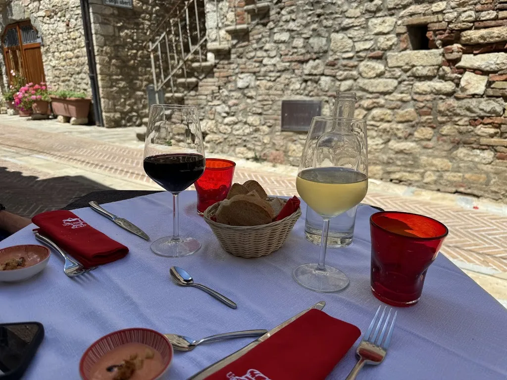 Claire Beck_Umbria D.O.C. Ristorante_Chiugiana-La Commenda_review