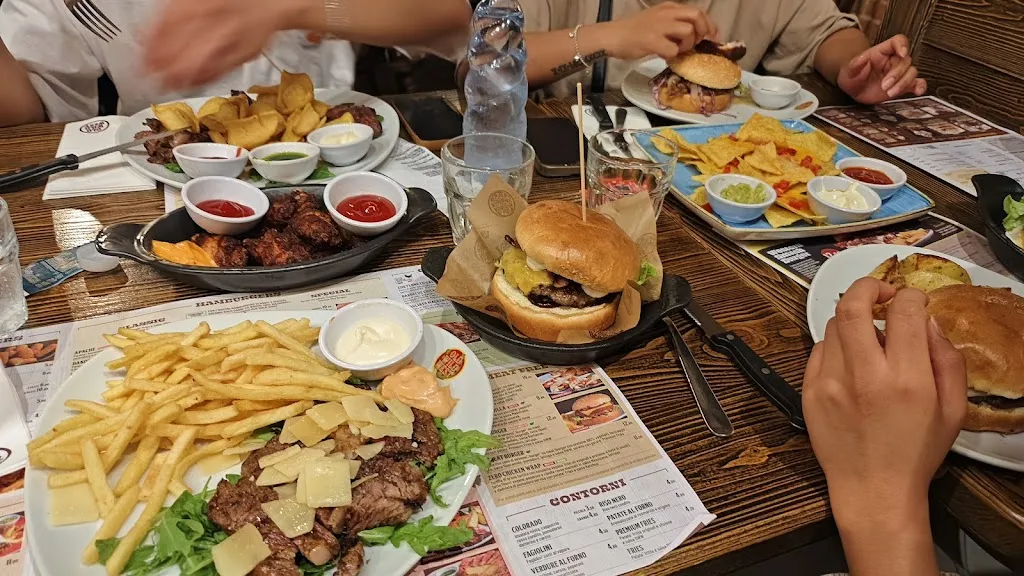 city boy 。_Old Wild West - Corciano_Chiugiana-La Commenda_review