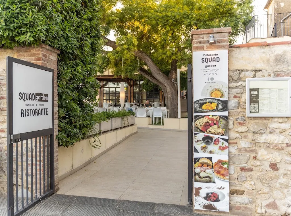 Ristorante Squad Garden restaurant in Castiglione del Lago