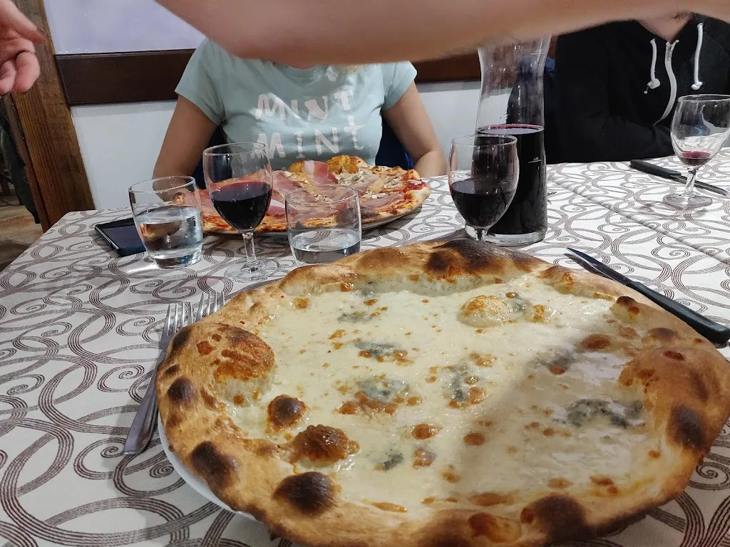 Thomas Ghysels_Ristorante Pizzeria C'era una volta_Castiglione del Lago_review