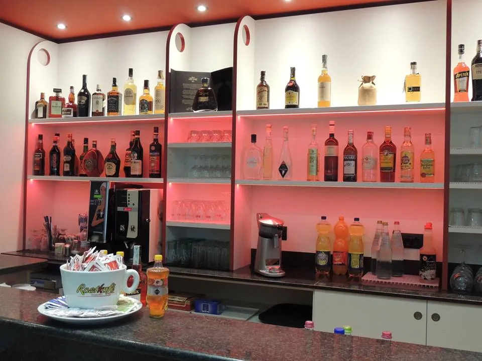 EXTRABar Di Luiso Domenico e Nicoletta_Castiglione del Lago_slider_image_1