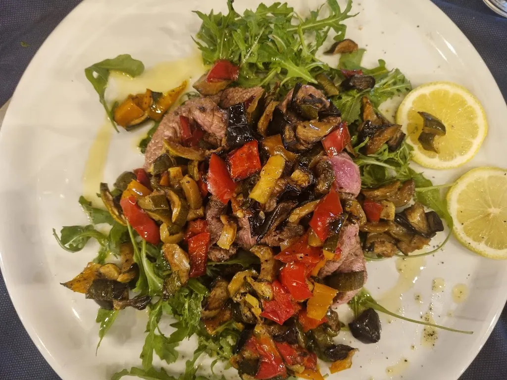 Globe Trotter_Ristorante Fattoria Luchetti_Collazzone_review