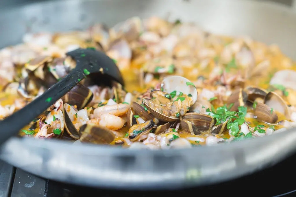 BAR PIZZERIA RESTAURANT SELF 