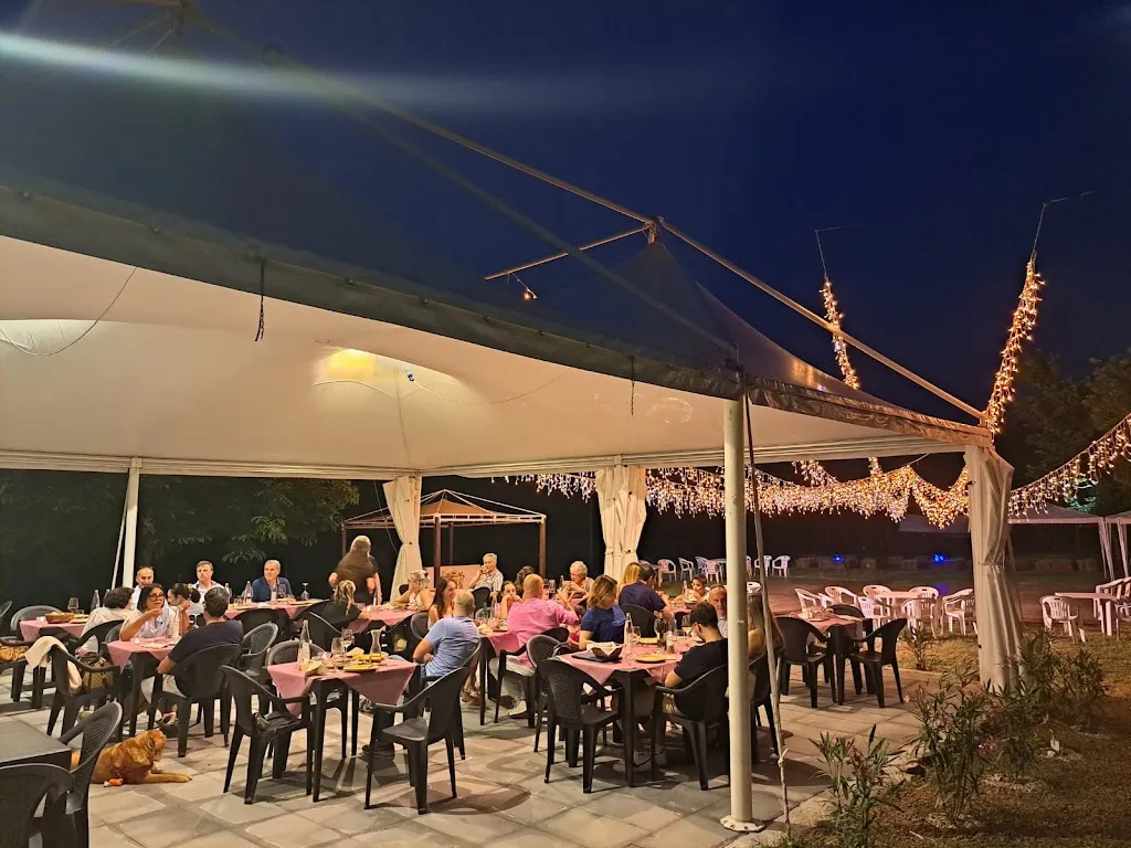 Le Corone - Ristorante | Pesca sportiva | Summer club restaurant in Collazzone