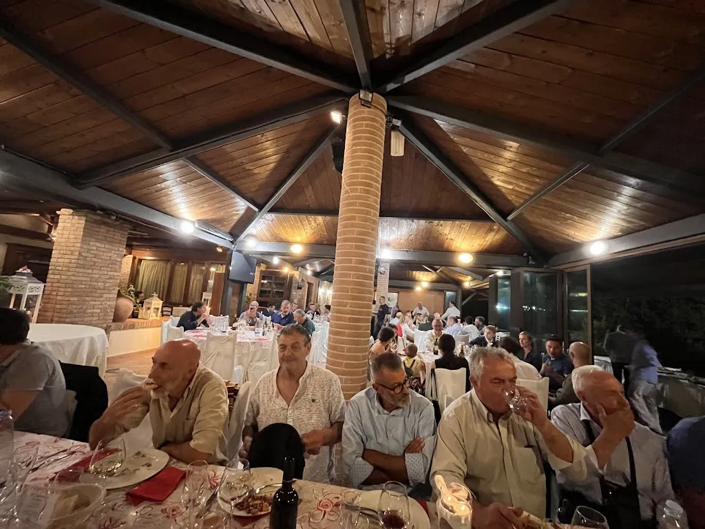 Tordoni A. Maria_Country House Il Piancardato_Collazzone_recensione