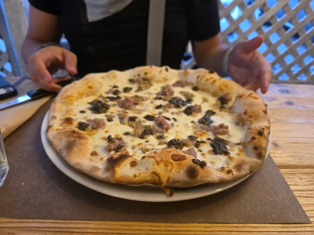 Raffaele Sellitto_Ristorante Pizzeria Chi C'È C'È_Collazzone_review