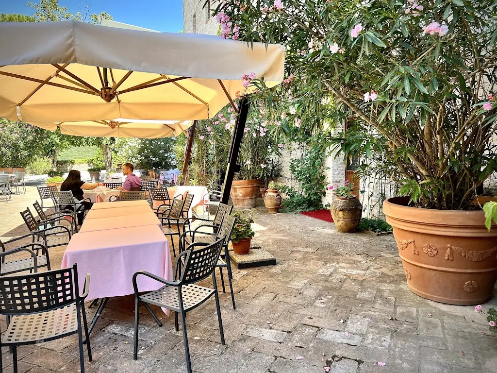 Magda DK_Il Convento_Corciano_review