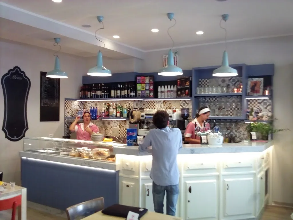 Le Petit Bistrot_Città di Castello_slider_image_3