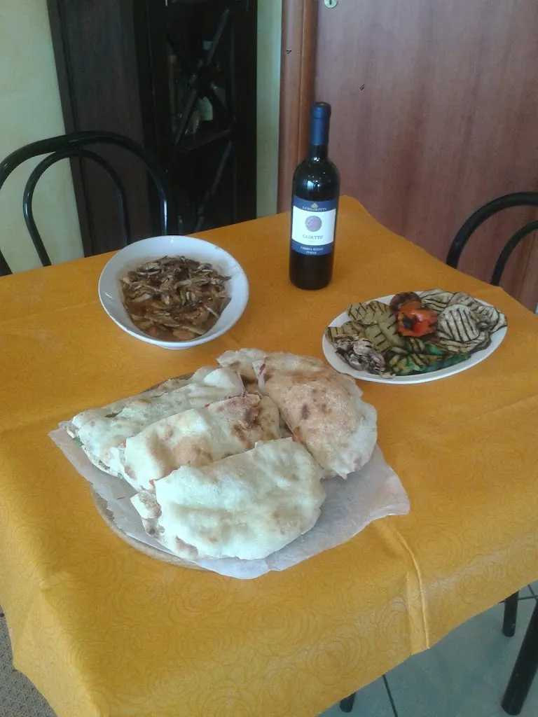 Menu_Pizzeria Regina Di Brisevac Antonija_Collepepe_image_5