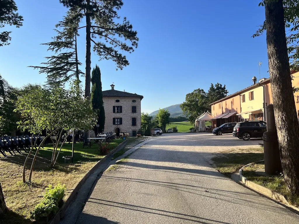 T.W._Villa Pascolo Country House_Costacciaro_review