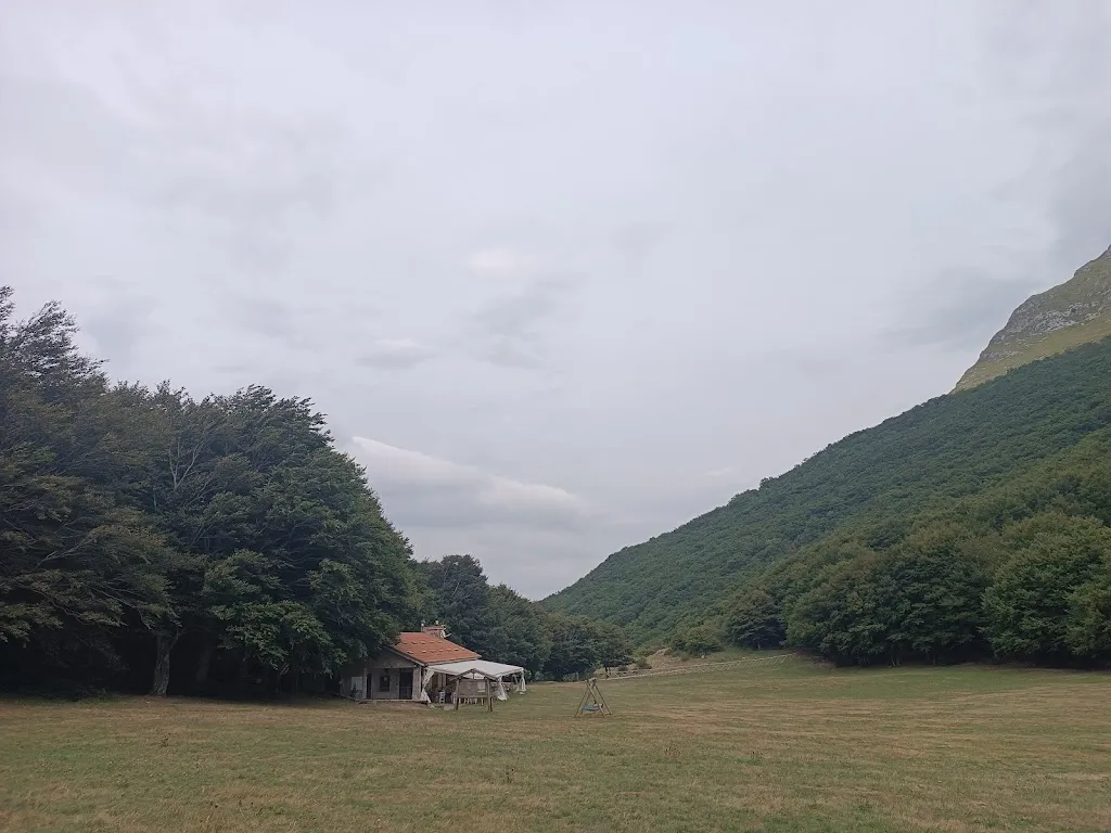 zuleima Lamattina_Rifugio Mainardi_Costacciaro_review