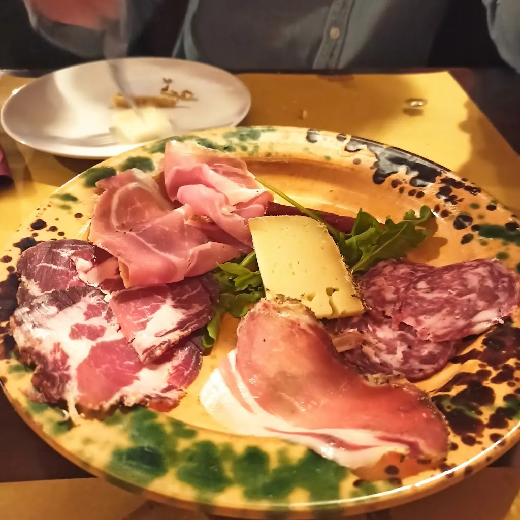 Cristina Jomir_Club BarTox APS_Ficulle_review